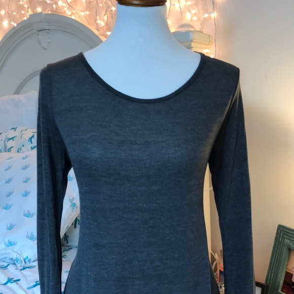 Cheetah print black white gray sweater - Picture 3 of 4